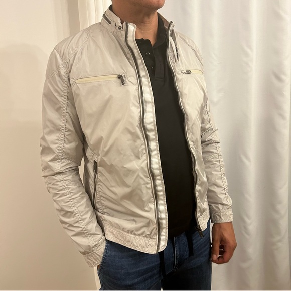 Zara windbreaker Jacket - Picture 1 of 10